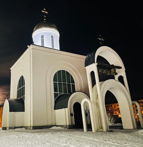 Храм в честь святых двенадцати Апостолов, Нарва