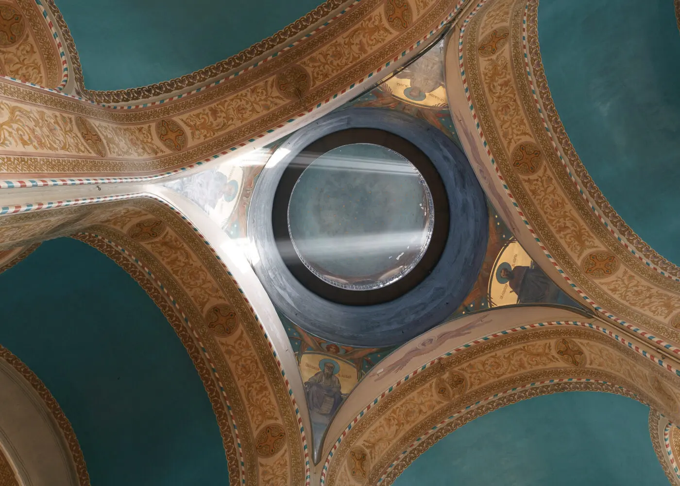 Под куполом Таллинского Александро-Невского собора