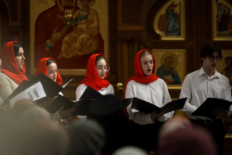 Концерт "Пасхальный свет в Эстонии" 2025 года. Молодёжный хор храма Рождества Богородицы г. Таллинна (регент Николай Ломакин)