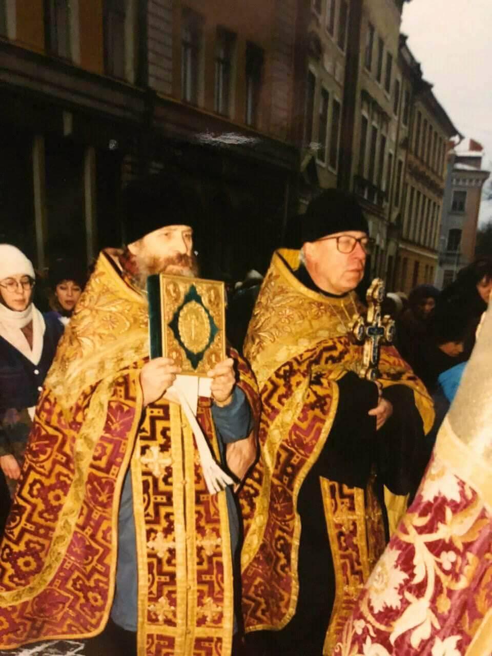 Протоиерей Виктор Мартышкин (слева) и Вячеслав Селиверстов (справа)